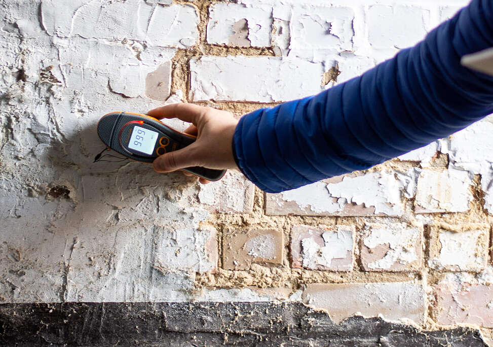 Aqua Protect expert meet vocht in de muren